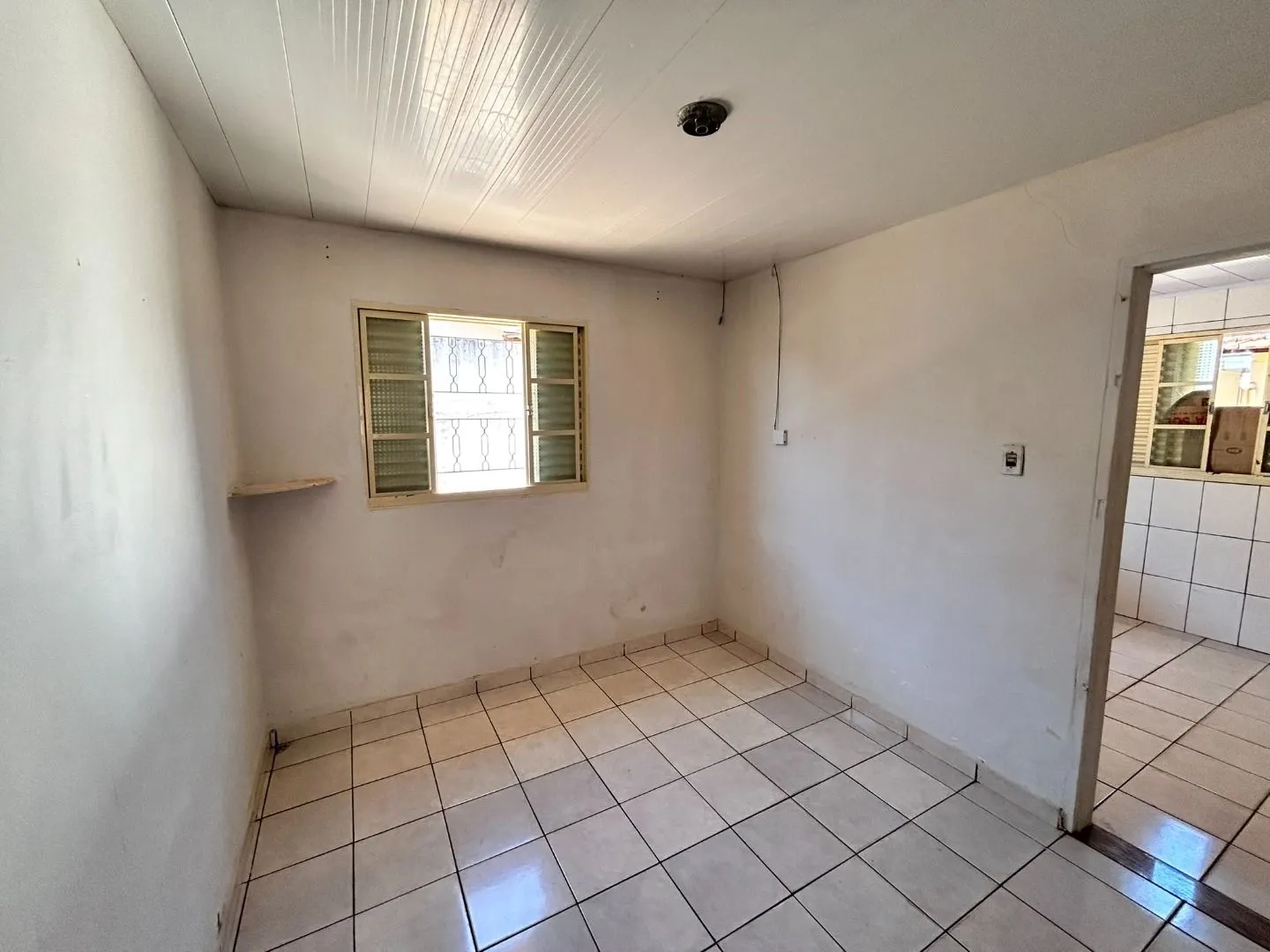 Imagem Casa com 2 dormitórios para alugar, 100 m² por R$ 1.300,00/mês - Boa Vista - Patos de Minas/MG