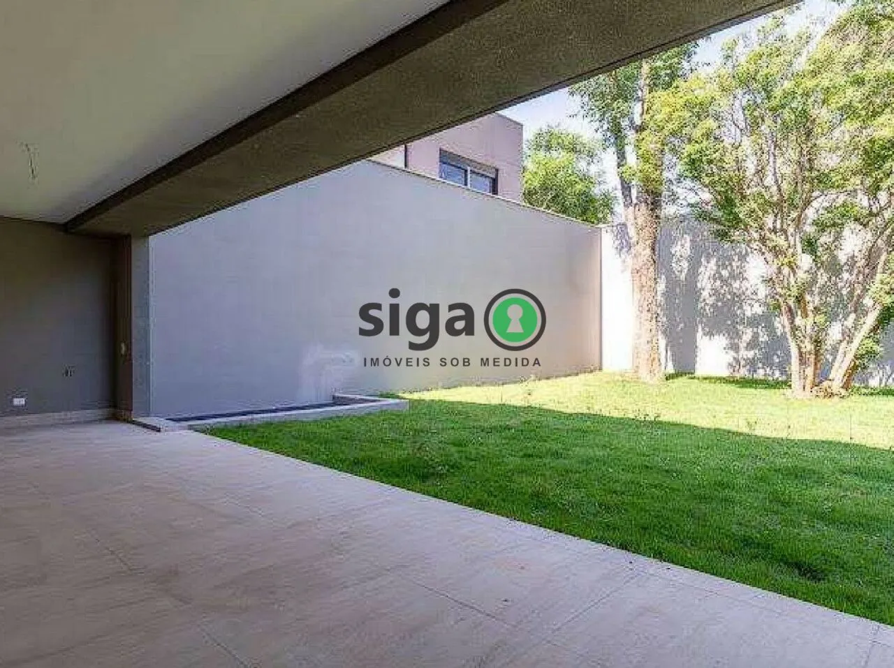 Imagem Casa de condomínio a venda na Granja Julieta com 4 quartos