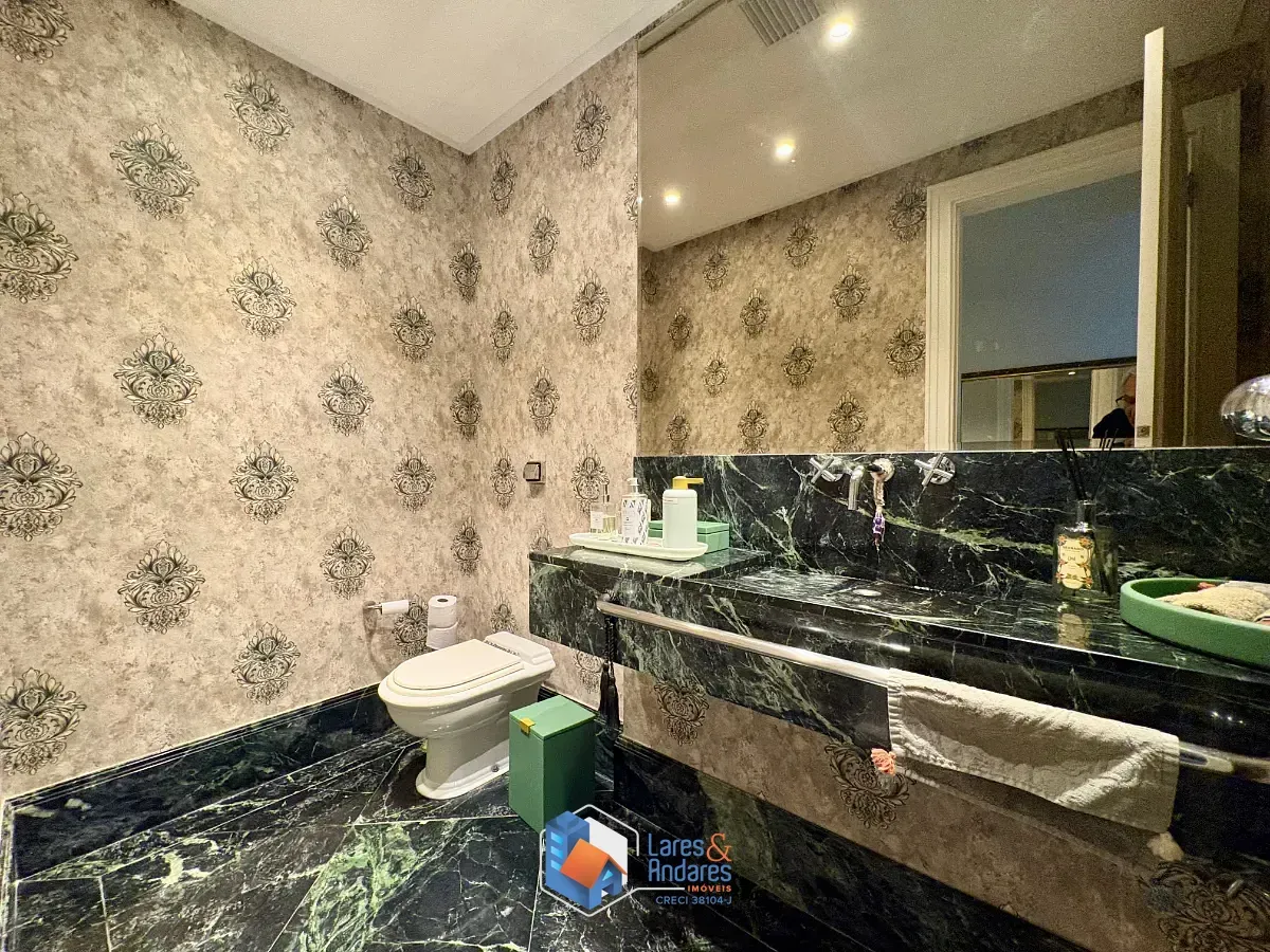 Imagem Casa em condomínio para venda em Vila Morumbi com 5 quartos, sendo 4 suítes, 980m²