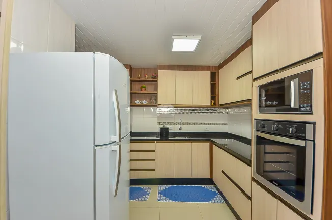 Imagem Casa com 2 Quartos à Venda, 68 m² em Ganchinho - Curitiba