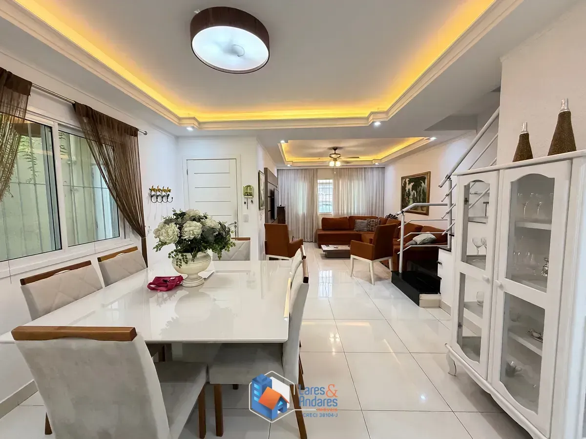 Imagem Casa para venda em Vila Alexandria com 3 quartos, sendo 3 suítes, 146m²