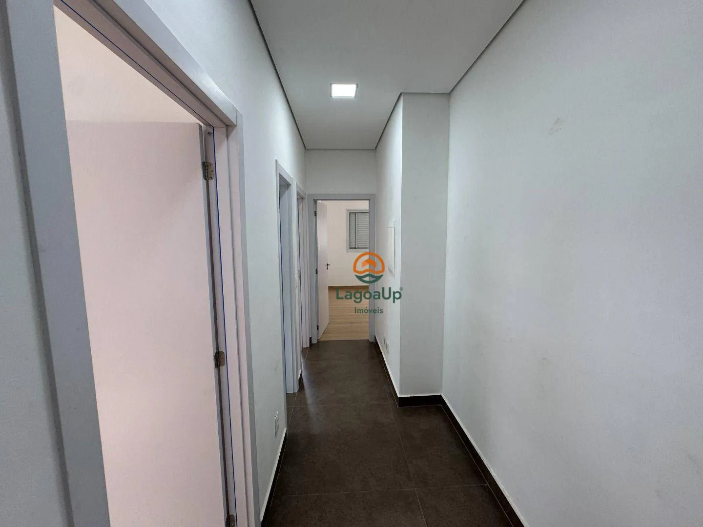Imagem Casa com 4 dormitórios à venda, 214 m² por R$ 1.290.000,00 - Condomínio Residencial Pequi - Lagoa Santa/MG