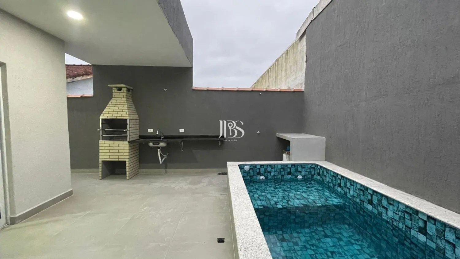 Imagem CASA NOVA LADO PRAIA À VENDA NO JARDIM REGINA ITANHAÉM/SP