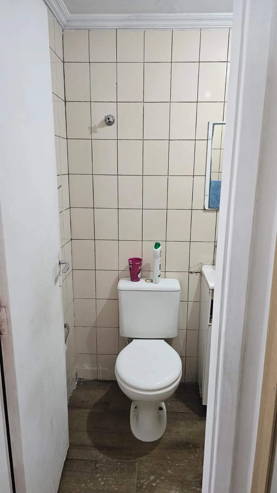 Imagem VENDO LINDO APTO DE 02 DORMIRÓRIOS NO CONJUNTO RESIDENCIAL INGAÍ - SP!