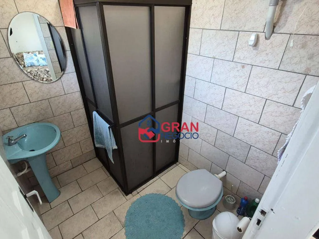 Imagem Casa Amplo Quintal em Pontal do Sul
