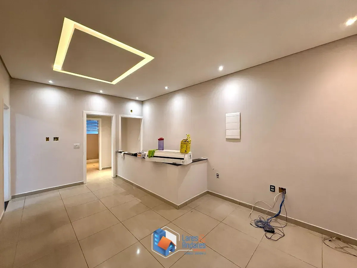 Imagem Casa comercial para venda em Socorro, 246m²