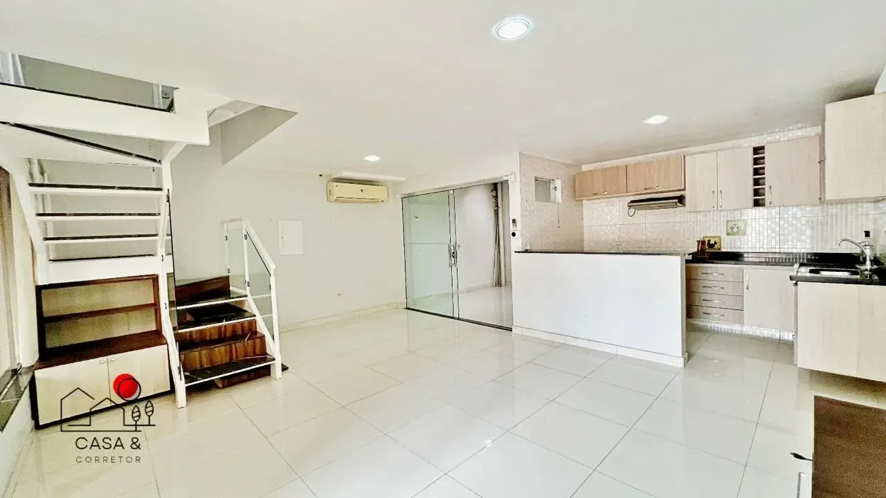 Imagem Sobrado com 2 Quartos à Venda, 126 m² em Compensa - Manaus