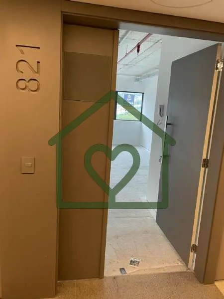 Imagem Excelente sala comercial, com 33,59m² de área privativa, nunca utilizada, em um ponto estratégico...