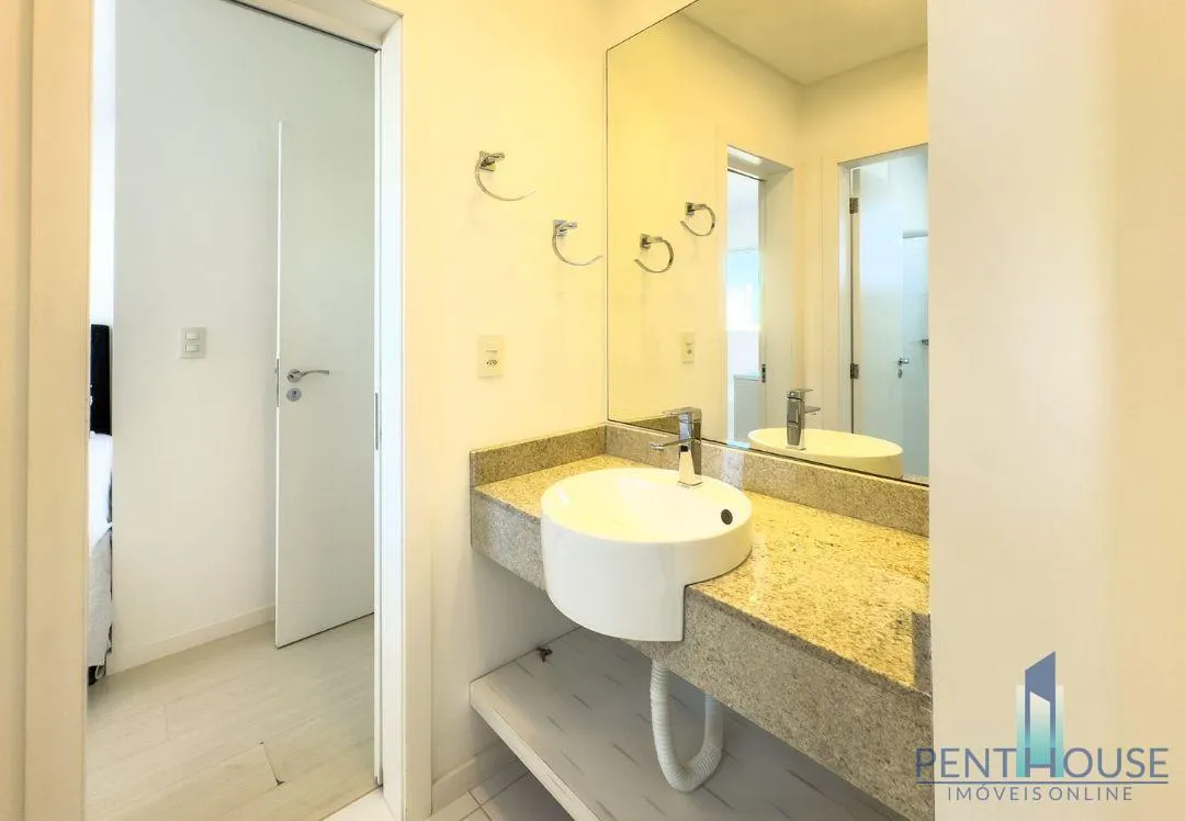 Imagem Apartamento Zona Central para Venda em Balneário Camboriú, CENTRO, 3 dormitórios, 3 suítes, 4 banheiros, 2 vagas