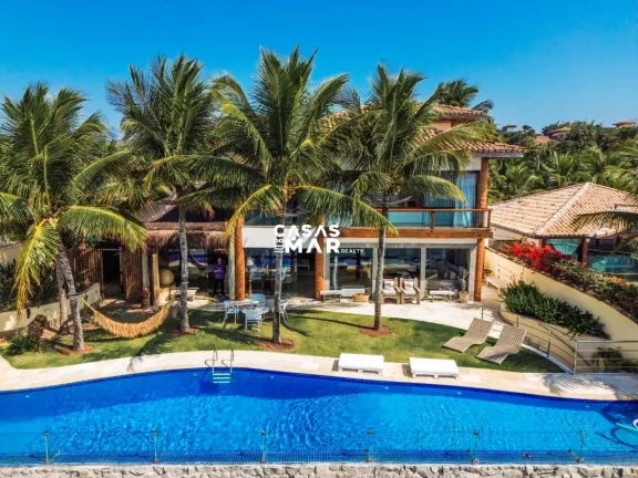 Imagem Imperdível casa frente mar à venda em Búzios-RJ, bairro Ferradura: 6 quartos, 6 suítes, 3 salas, 9 banheiros, 7 vagas, 880m².
