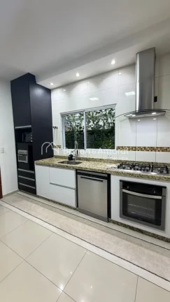 Imagem Sobrado Mobiliado à Venda no Condomínio Campos do Conde I - Paulínia/SP

Com projeto atemporal e ...