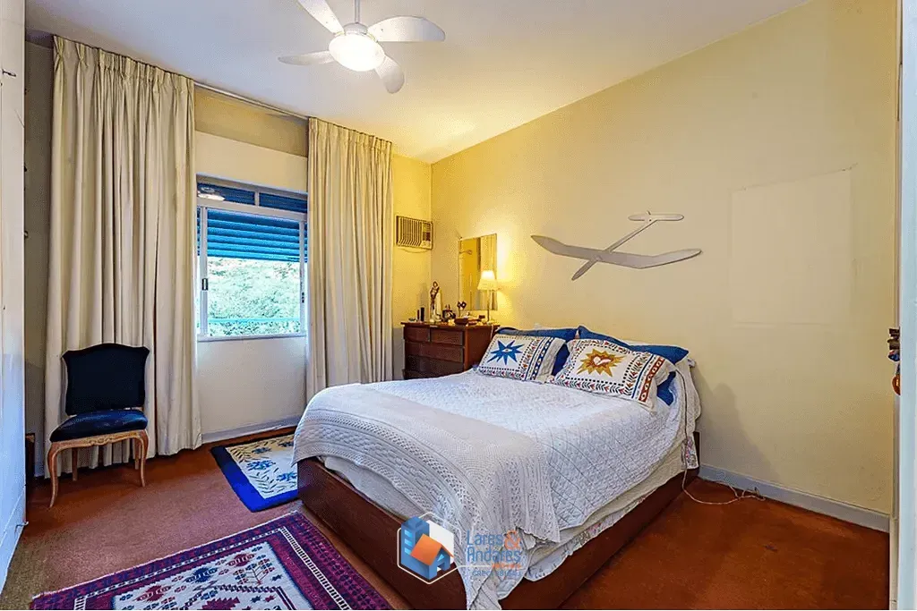 Imagem Casa à venda 3 Quartos 1 Suite 4 Vagas 320M² Pacaembu São Paulo - SP