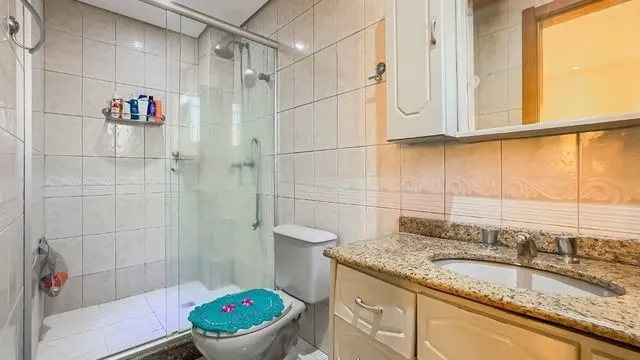 Imagem Apartamento Amplo com Suíte, Sacada Integrada e Vaga