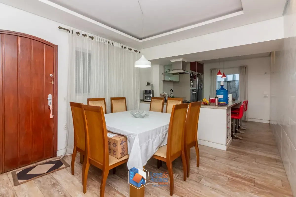 Imagem Sobrado para venda em City Recanto Anastácio com 3 quartos, sendo 1 suíte, 216m²