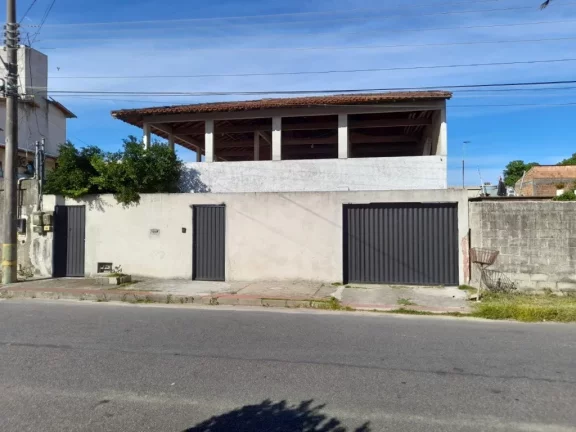 Imagem LINDA CASA A VENDA COM 3 QUARTOS PISCINA NA PRAIA DO MORRO