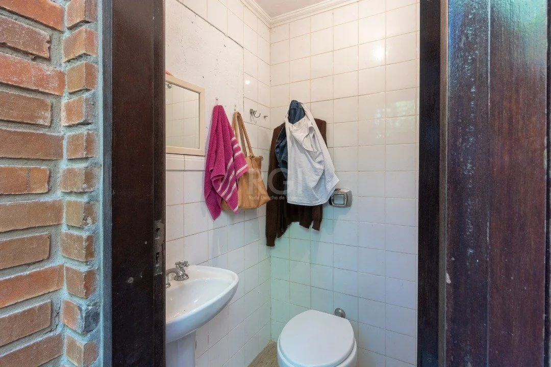 Imagem Casa Condominio para Venda - 331.2m², 4 dormitórios, sendo 4 suites, 2 vagas - Tristeza