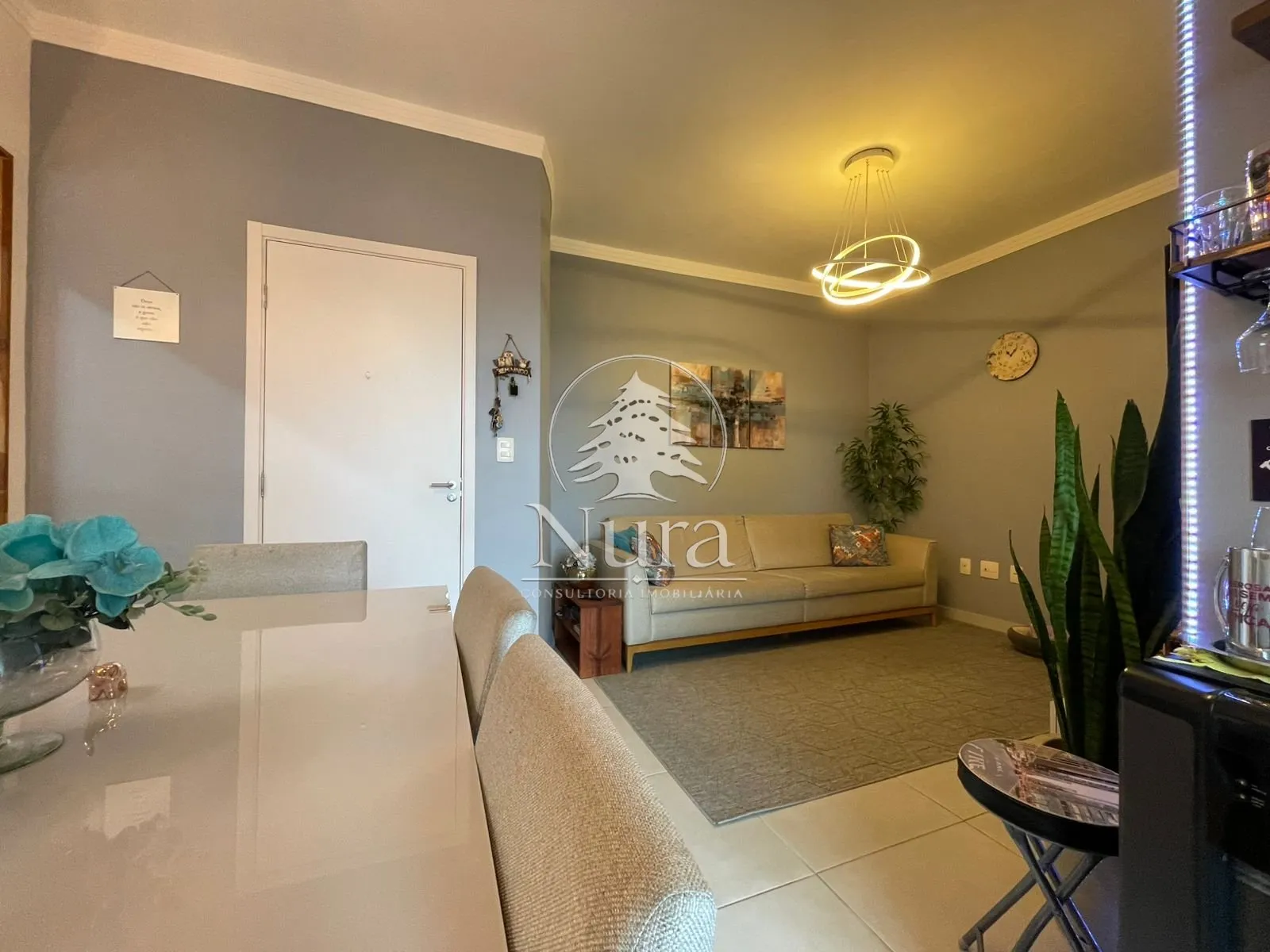 Imagem Apartamento de 2 quartos, 115m² no bairro Itararé, em São Vicente