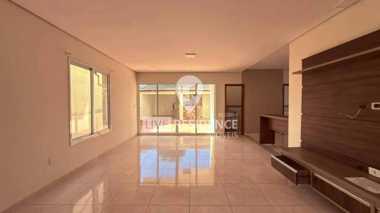 Imagem casa no condomínio Itatiba Country Club