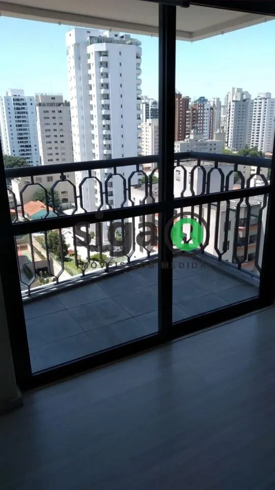 Imagem VENDE Apartamento em Moema com 2 suítes e duas Vagas