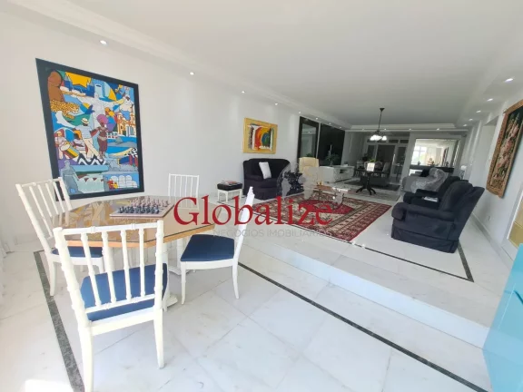 Imagem Apartameno à venda com 210m², 3 quartos, 2 suítes, 2 vagas, frente mar por R$2.700.000,00 no Boqueirão em Santos