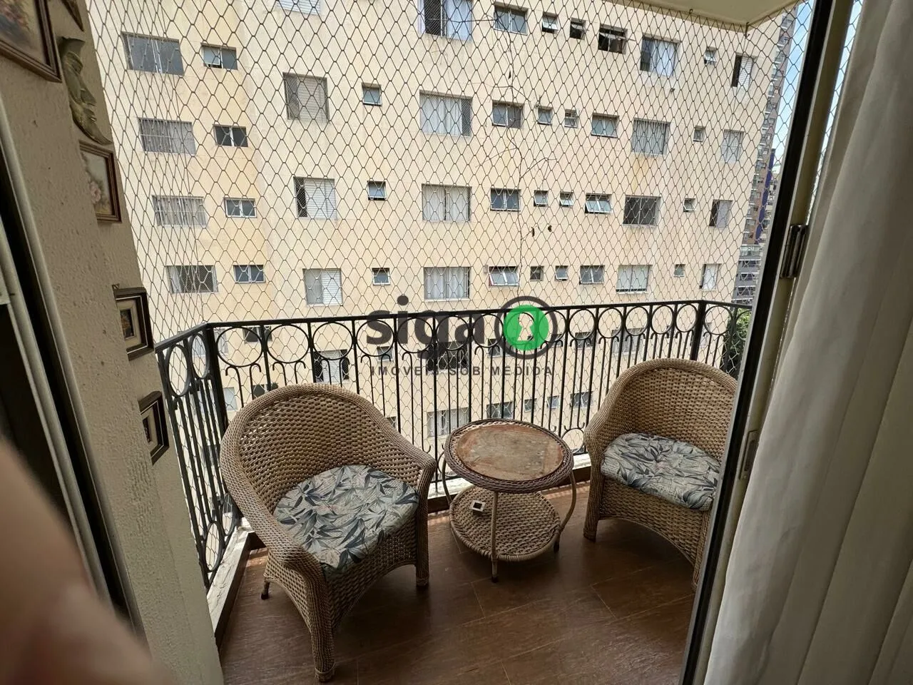 Imagem Apartamento de 170m² com 4 quartos - 3 vagas - Moema - São Paulo/SP