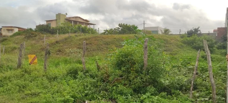 Imagem Terreno à venda de 400m² no Robalo, Aracaju-SE. Próximo ao Bar Moqueca Alagoana. OPORTUNIDADE!