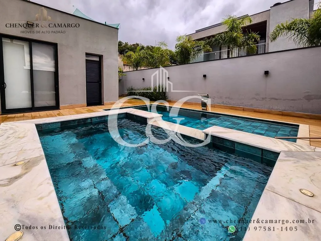 Imagem Casa porteira fechada à venda no Brisas Jundiaí, 333m², 4 dormitórios e piscina climatizada