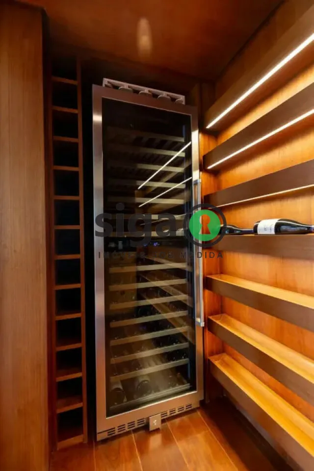 Imagem Apartamento Reformado de Alto Padrão na Melhor Rua do Itaim Bibi.