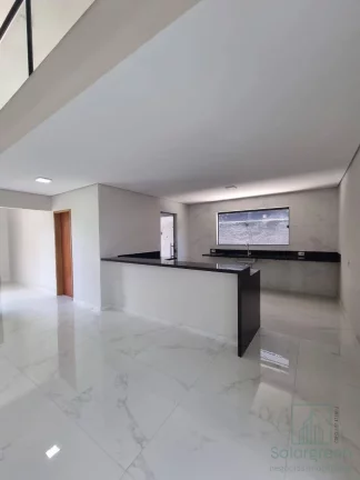 Imagem Casa 3 suítes e 4 vagas garagem, piscina , Condomínio Terras de Atibaia 1