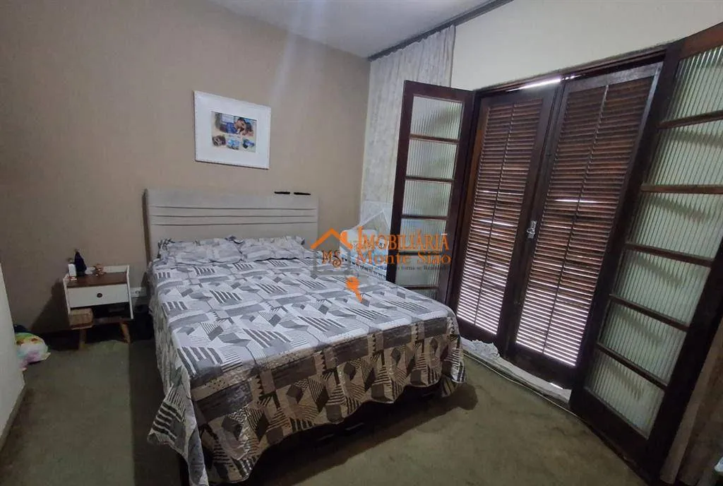 Imagem Sobrado com 3 dormitórios à venda, 169 m² por R$ 600.000,00 - Cidade Parque Brasília - Guarulhos/SP