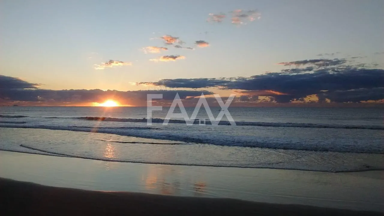 Imagem SOBRADO QUADRA MAR BALNEARIO PRAIA GRANDE MATINHOS-PR
