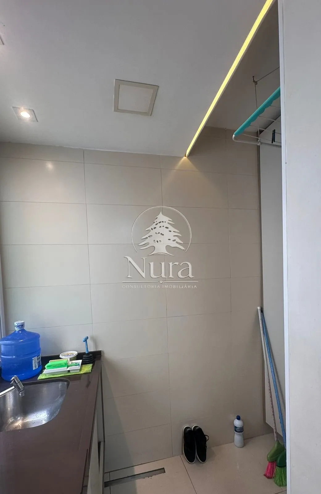 Imagem Apartamento de 2 quartos, 72m² no bairro Encruzilhada, em Santos