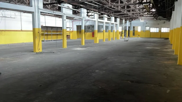 Imagem Galpão à Venda com 1500m²!!! Ótima oportunidade para investidores ou empresários!