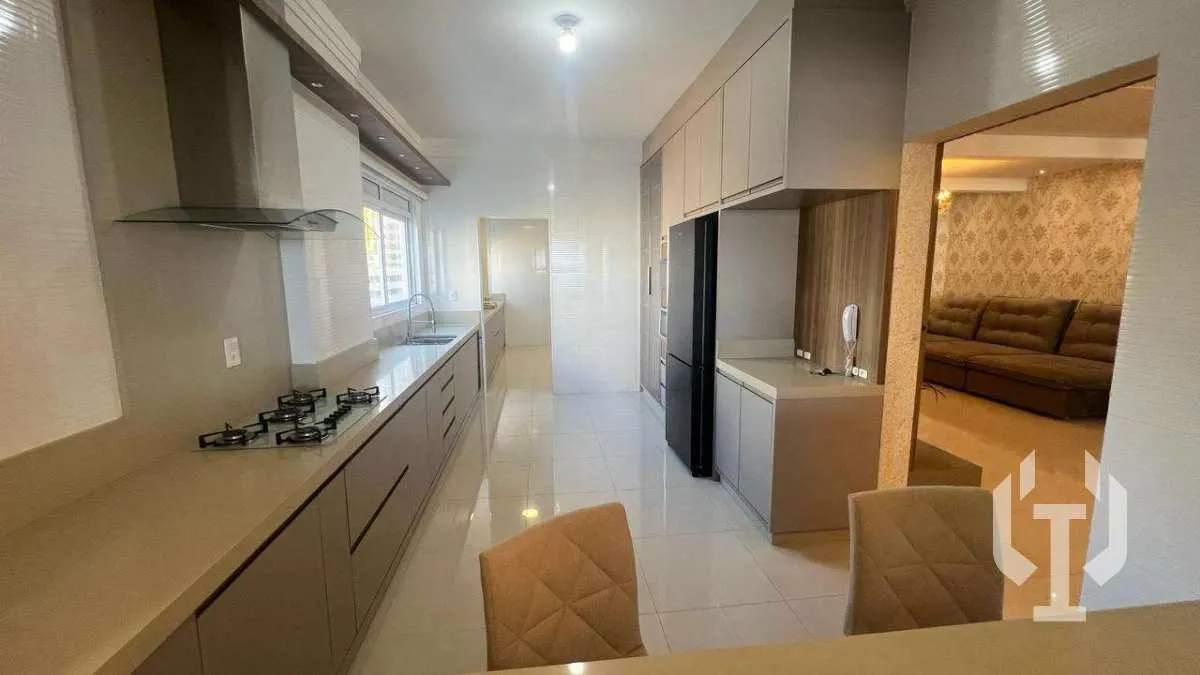 Imagem Apartamento à venda, no EDIFÍCIO MOUNT EVEREST em Itapema, Meia Praia, com 4 quartos, 268,27m2