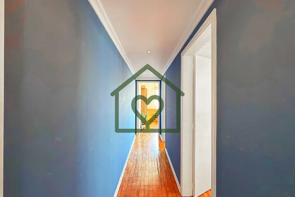 Imagem Localizado na Av. Getúlio Vargas, nº 123, este imóvel situado no 7º andar conta com 89m² privat...
