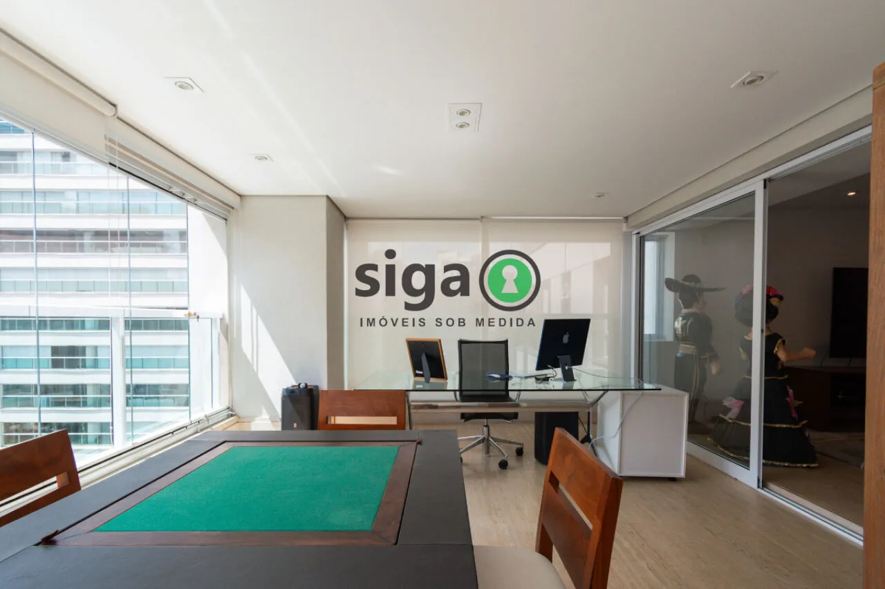 Imagem Apartamento alto padrão à venda em Moema 335 m² 4 suítes e 4 vagas