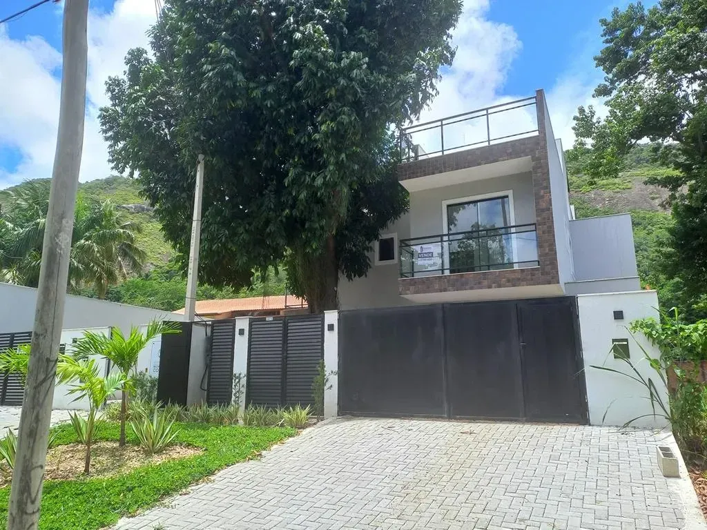 Imagem Casa de Condomínio com 3 Quartos à Venda, 150 m² em Itaipu - Niterói