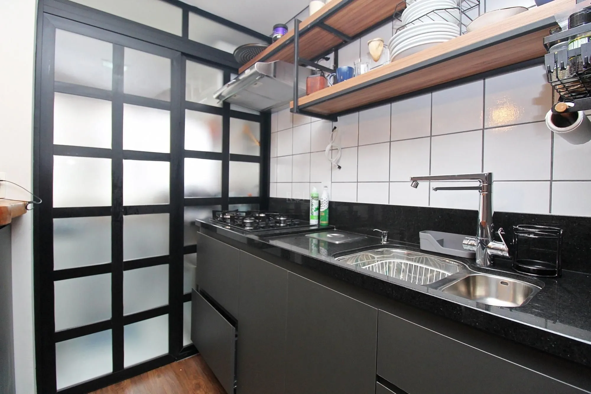 Imagem Apartamento para Venda - 47.91m², 1 dormitório, 1 vaga - Petrópolis
