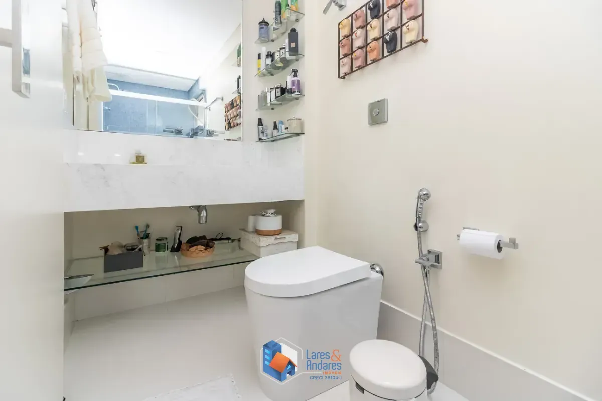 Imagem Apartamento para venda em Aclimação com 3 quartos, sendo 2 suítes, 200m²