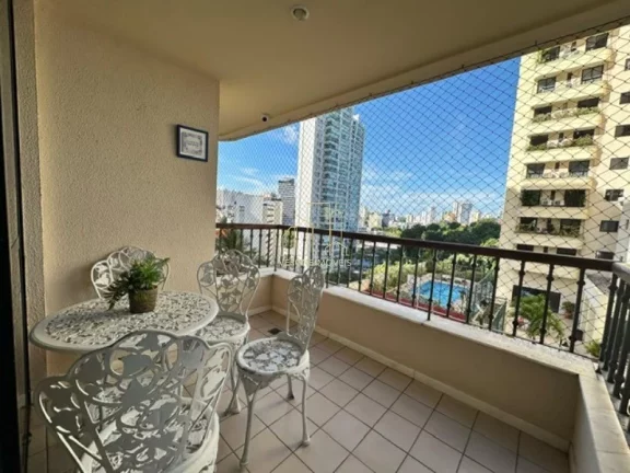 Foto do imóvel Lindo apartamento amplo e bem localizado com quatro quartos varandão a venda no itaigara