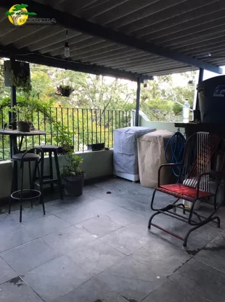 Imagem SOBRADO PARA VENDA - DIVIDO EM 03 CASAS PRÓXIMO AO TRIMAIS