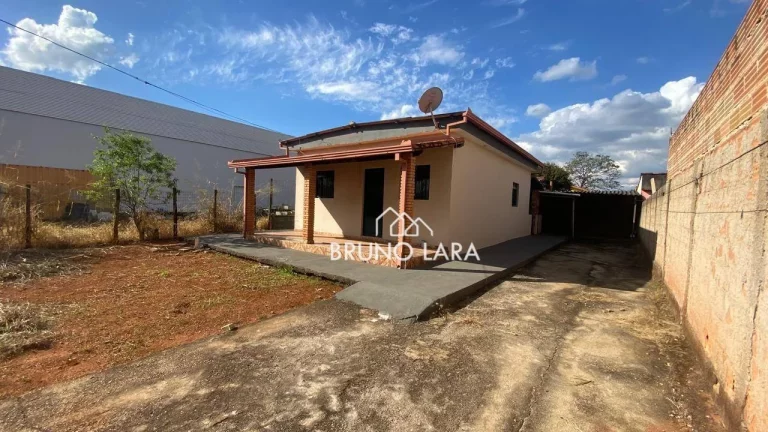 Imagem Casa com 4 dormitórios para alugar, 160 m² por R$ 4.400,00/mês - Cidade Clube Residencial - Igarapé/MG