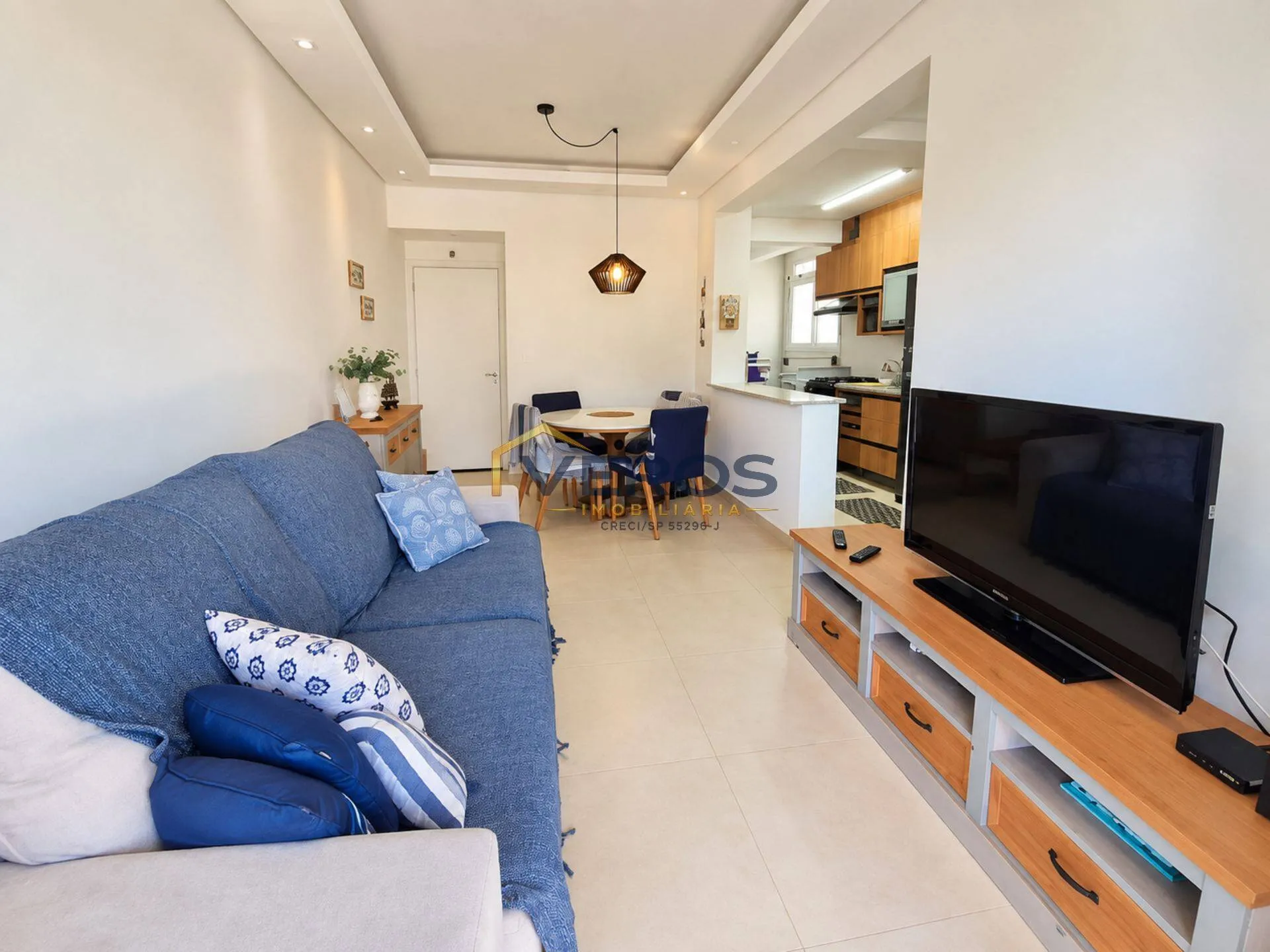 Imagem Apartamento a 80m da orla da praia Martim de Sá para alugar em Caraguá