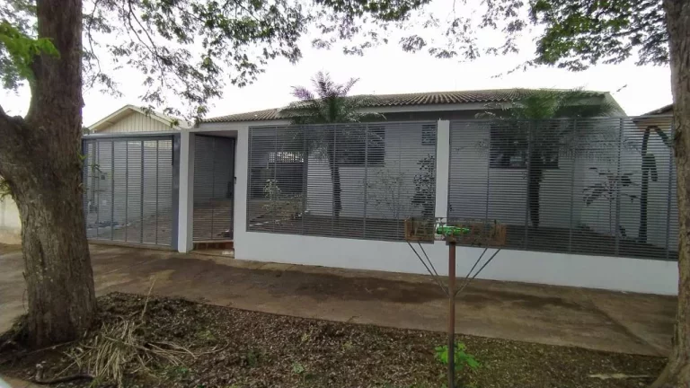 Imagem Casa para Venda em Maringá / PR no bairro Vila Morangueira