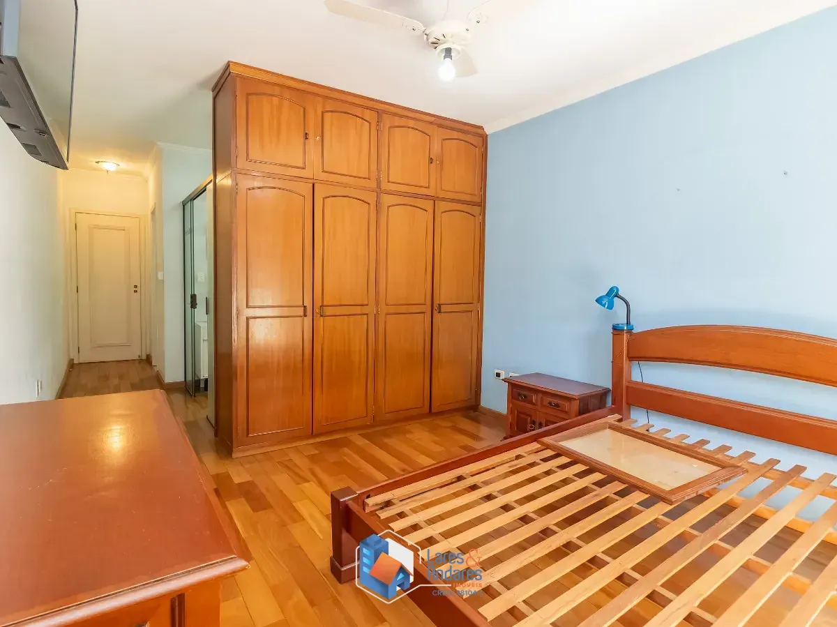 Imagem Sobrado para venda em Vila Dom Pedro II com 4 quartos, sendo 3 suítes, 140m²