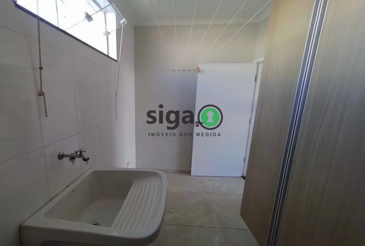 Imagem Casa Moderna e Espaçosa no Ipiranga com 2 Suítes e Área Gourmet Completa