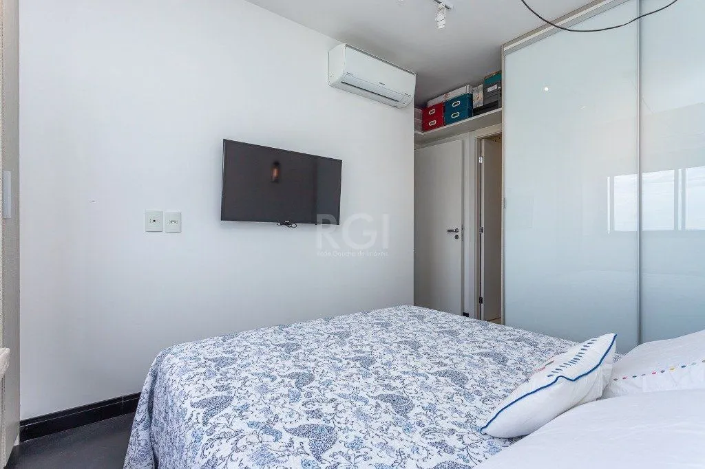 Imagem Apartamento para Venda - 70.07m², 2 dormitórios, sendo 1 suites, 2 vagas - Jardim Botânico