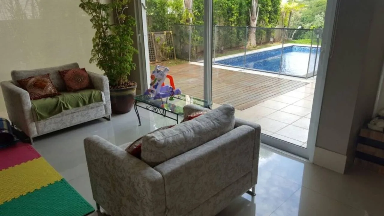 Imagem Casa para venda e aluguel em condomínio Burle Marx