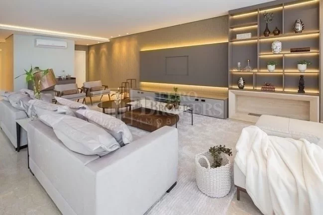 Imagem Apartamento frente mar com 4 Dormitórios sendo 4 suítes
