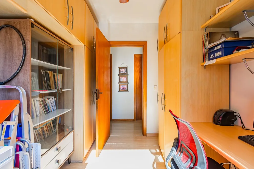 Imagem Apartamento à venda em Porto Alegre, Partenon, com 3 quartos, 68m2